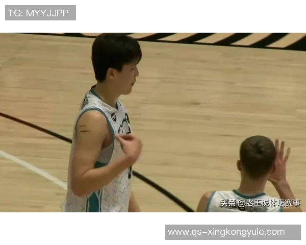 杨瀚森逐渐融入轮换阵容新秀们难得的机会与三分球提升期待